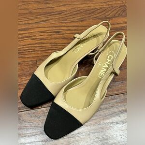 Chanel Slingback Pump size 38